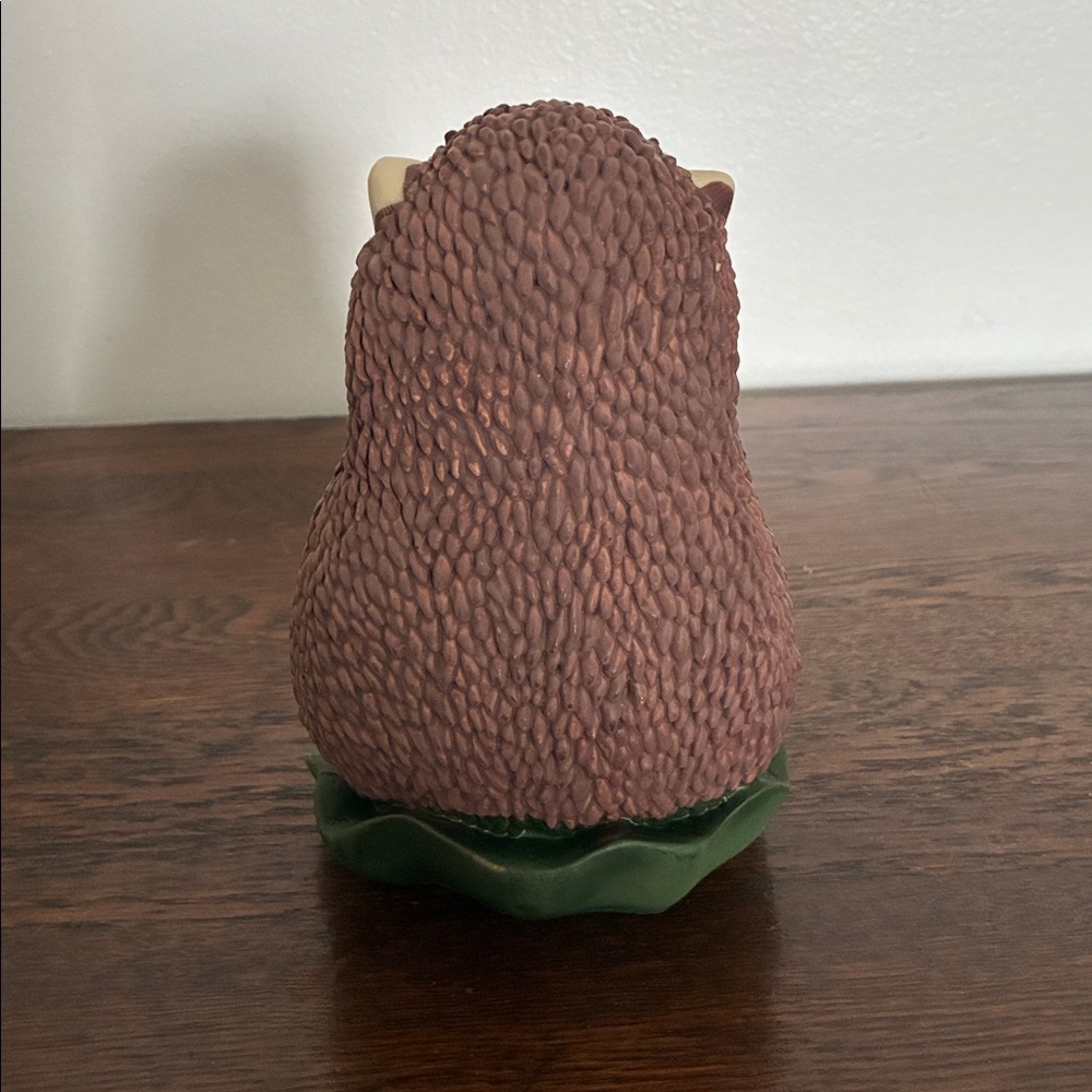NWT- Adorable Hedgehog 🦔 Garden Figurine with Sunflower 🌻 - Picture 5 of 10